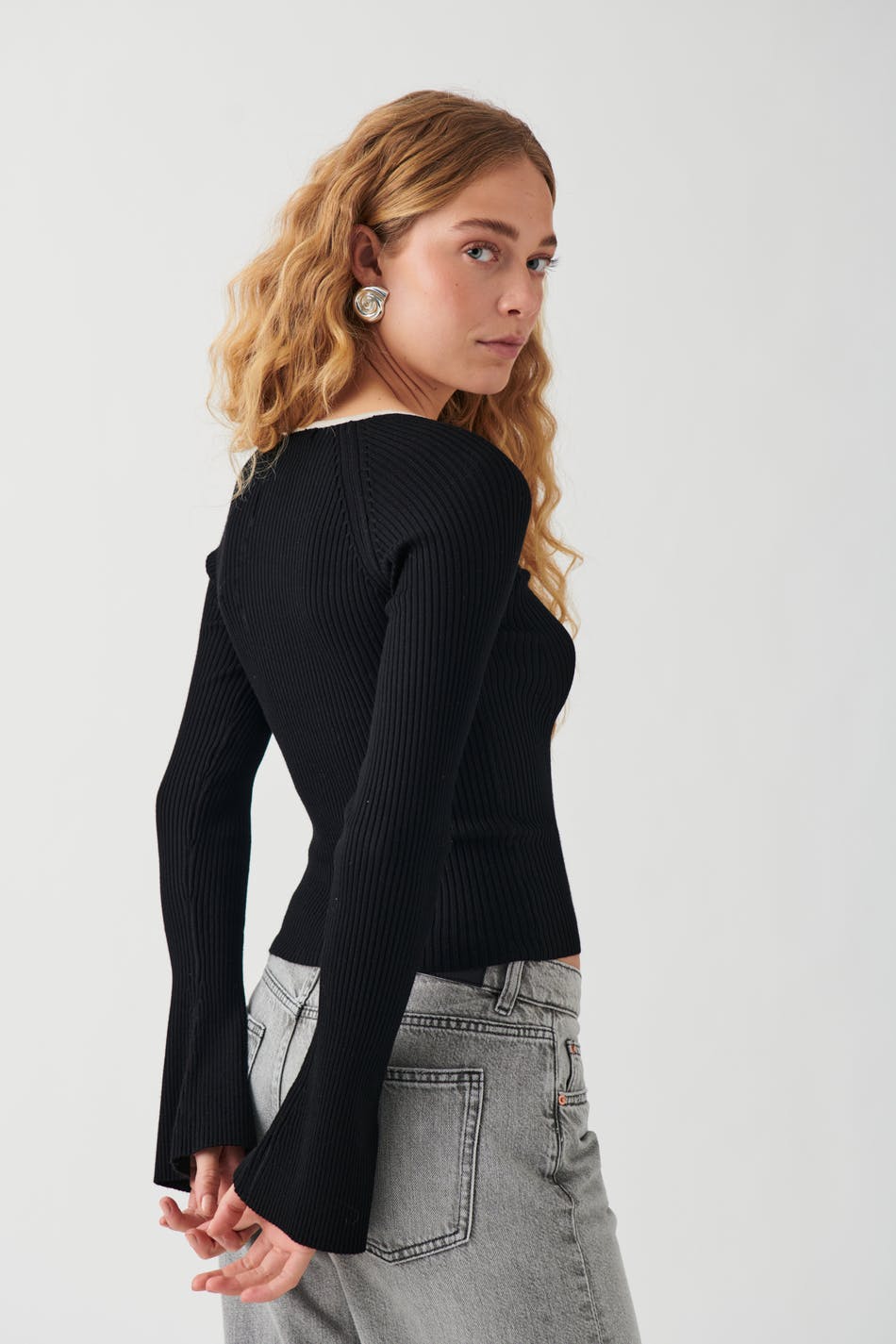 Contrast knitted top