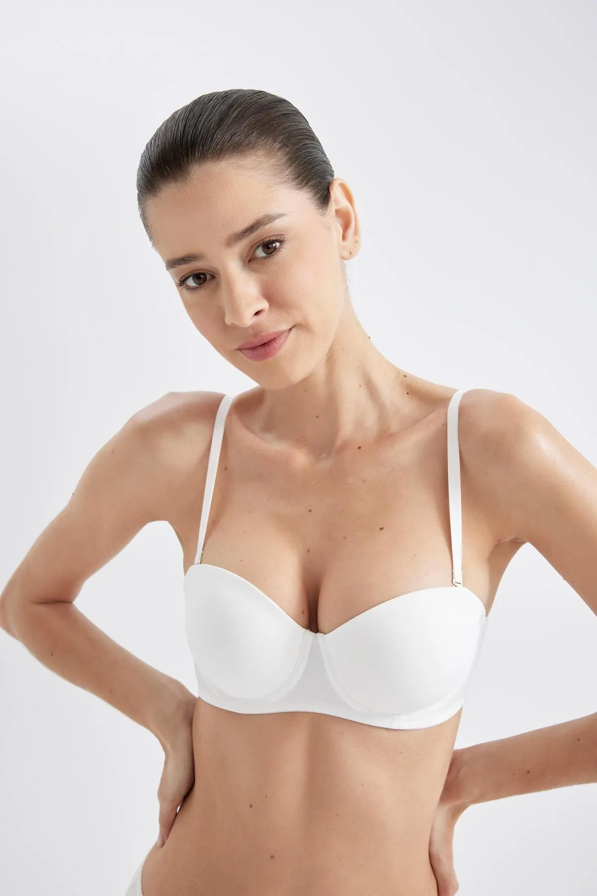 DeFacto  Fall In Love Comfort gepolsterter BH T8479az24sp