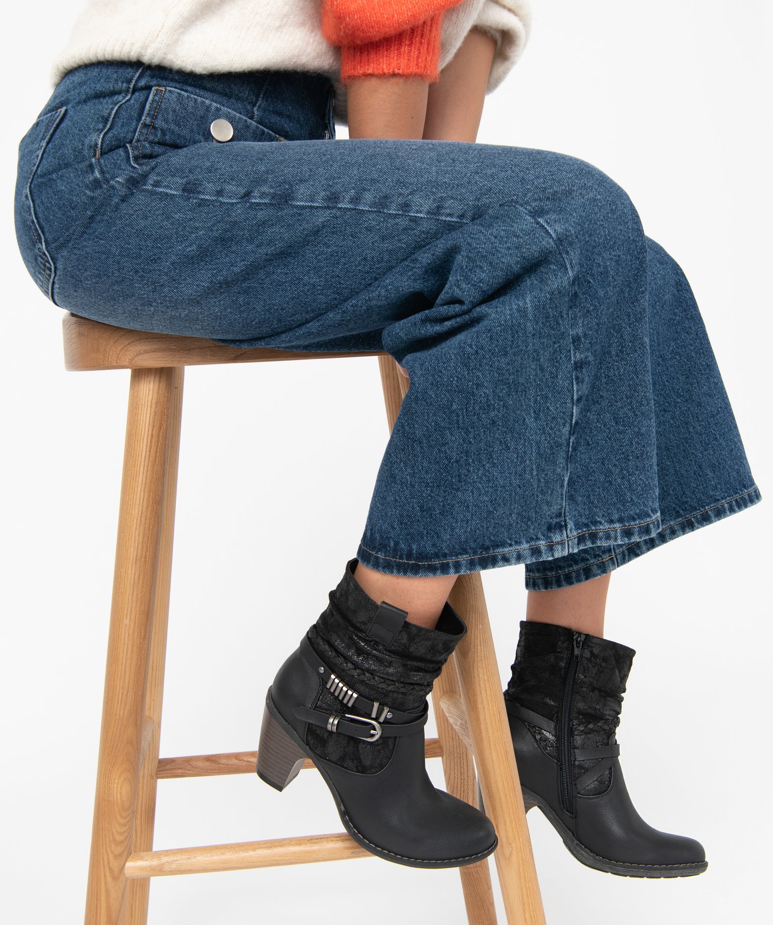 Bottines femme à talon tige plissée et brides fantaisie noir | GEMO