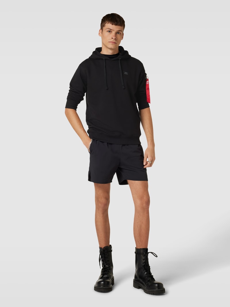 Hoodie mit Label-Applikation Modell 'X-FIT' in schwarz