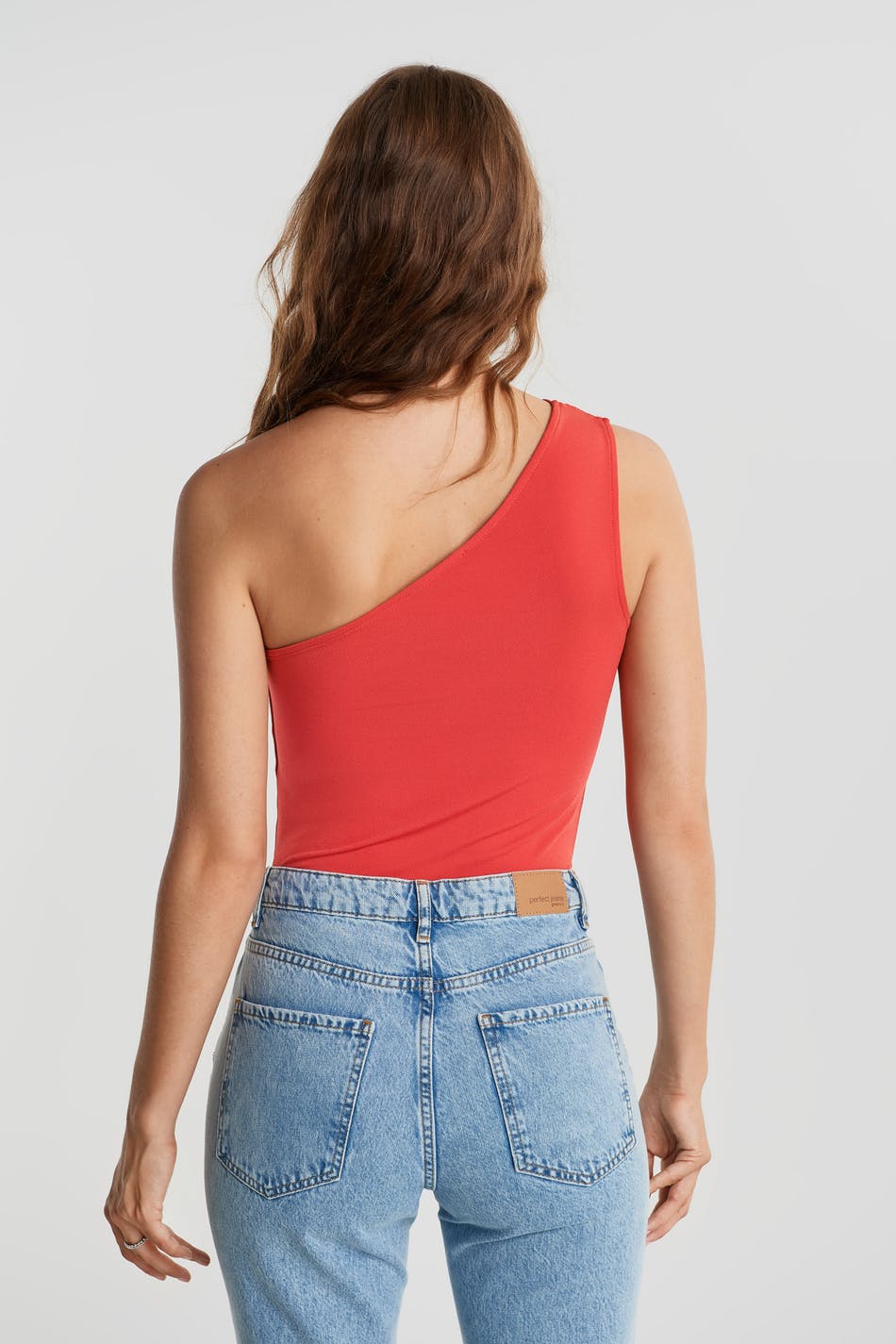 Clara cut out top