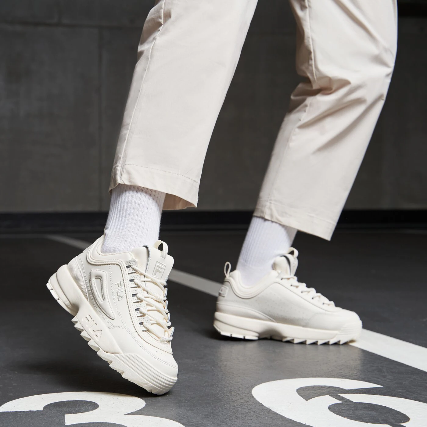FILA DISRUPTOR II PREMIUM Kremowy