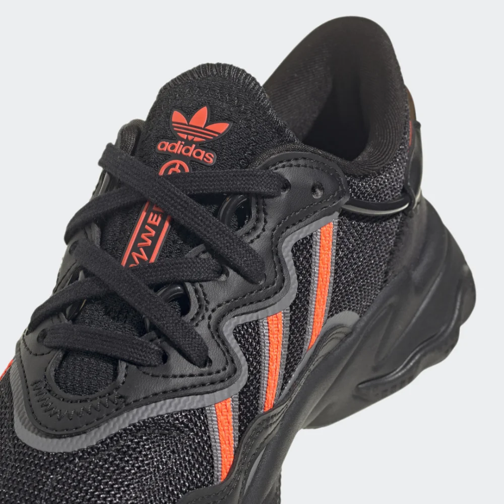 adidas OZWEEGO GV8888 / schwarz