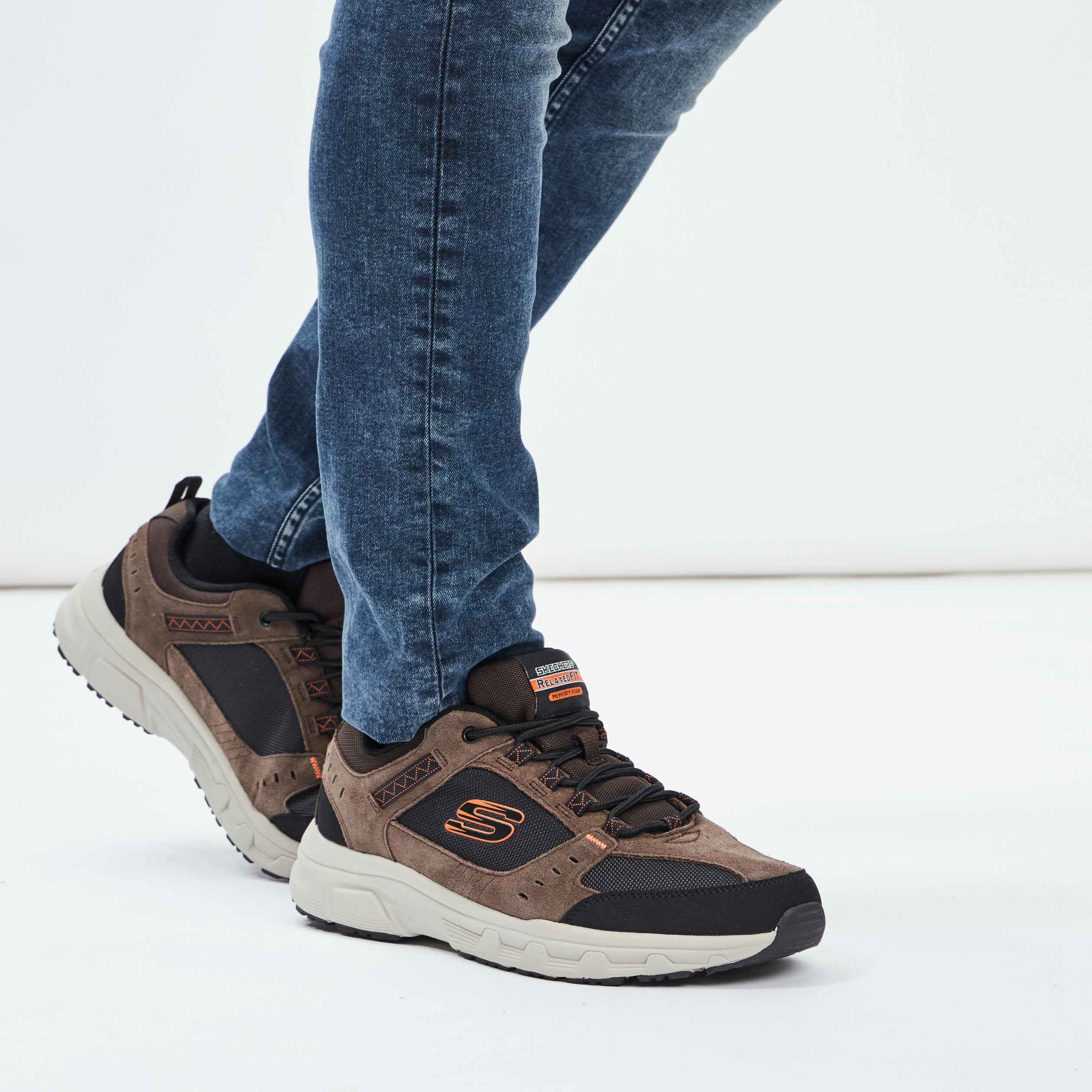 Runnings à mémoire de forme Skechers marron homme | La Halle