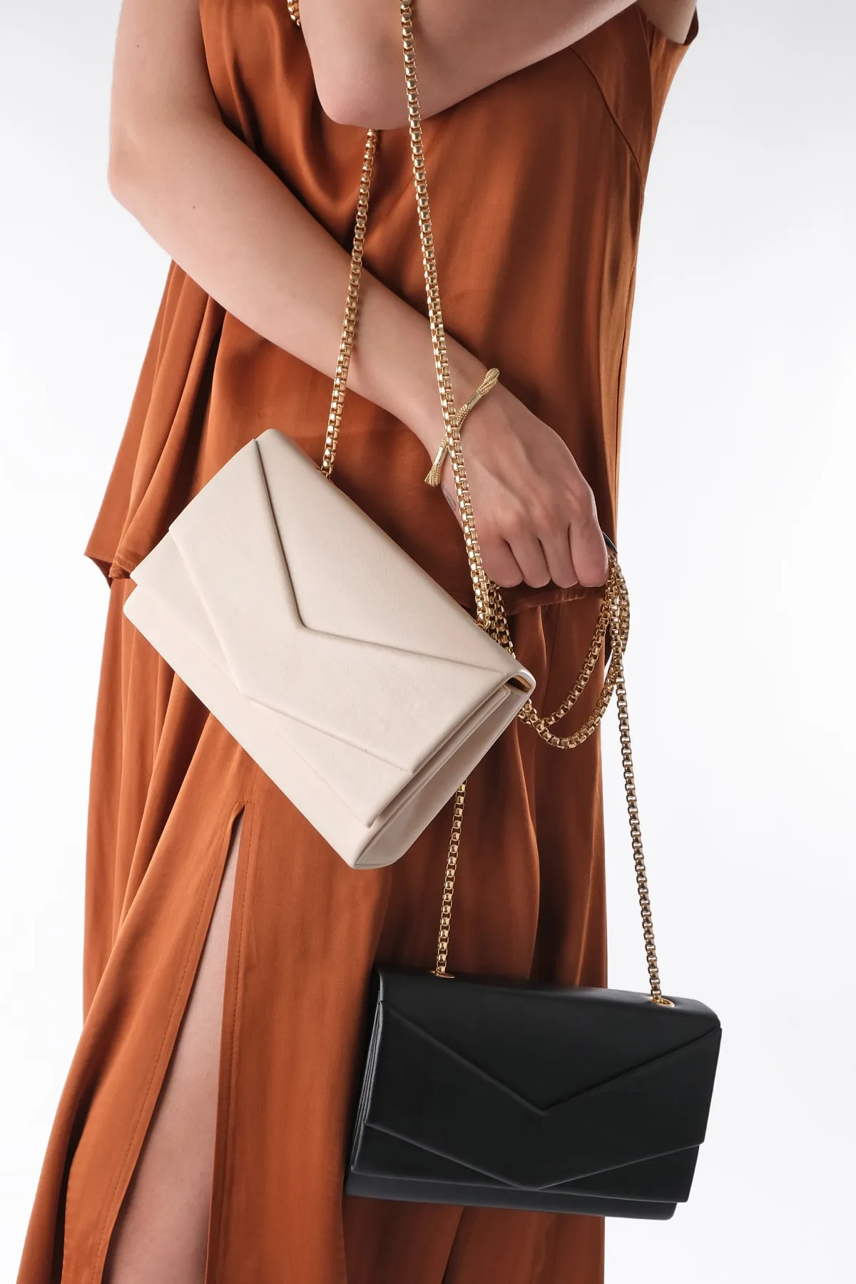 Marjin  Damen-Hand- und Umhängetasche, goldfarben, Kettenriemen, Ginle Beige