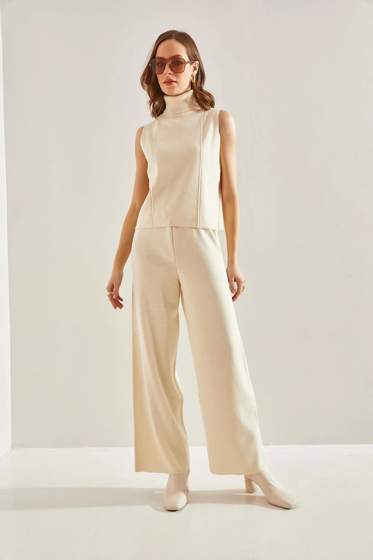 Bianco Lucci  Kurzarmblusen-Strickoberteil- und -Unterteil-Set für Damen