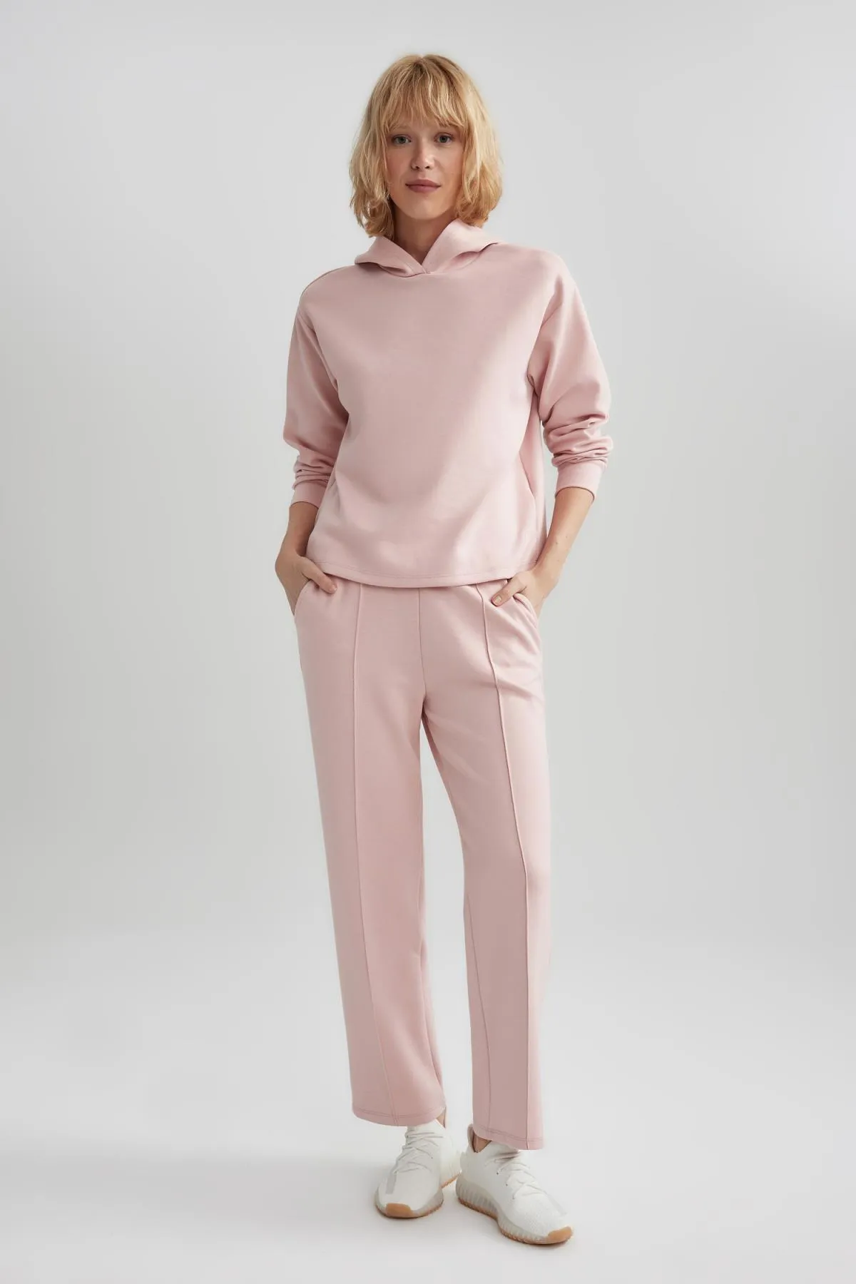 DeFacto  DeFactoFit Standard Fit Chino-Hose mit weitem Bein und langem Skuba-Tauchstoff