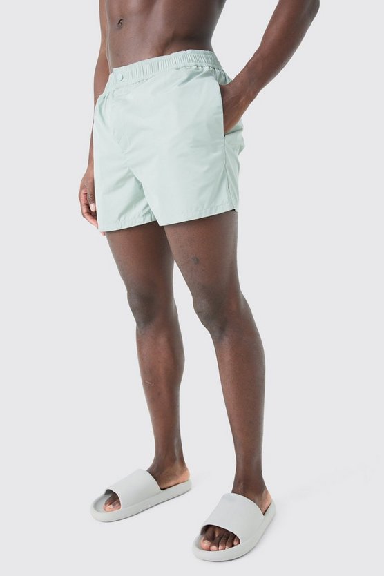 Kurze Badehose mit Druckknöpfen