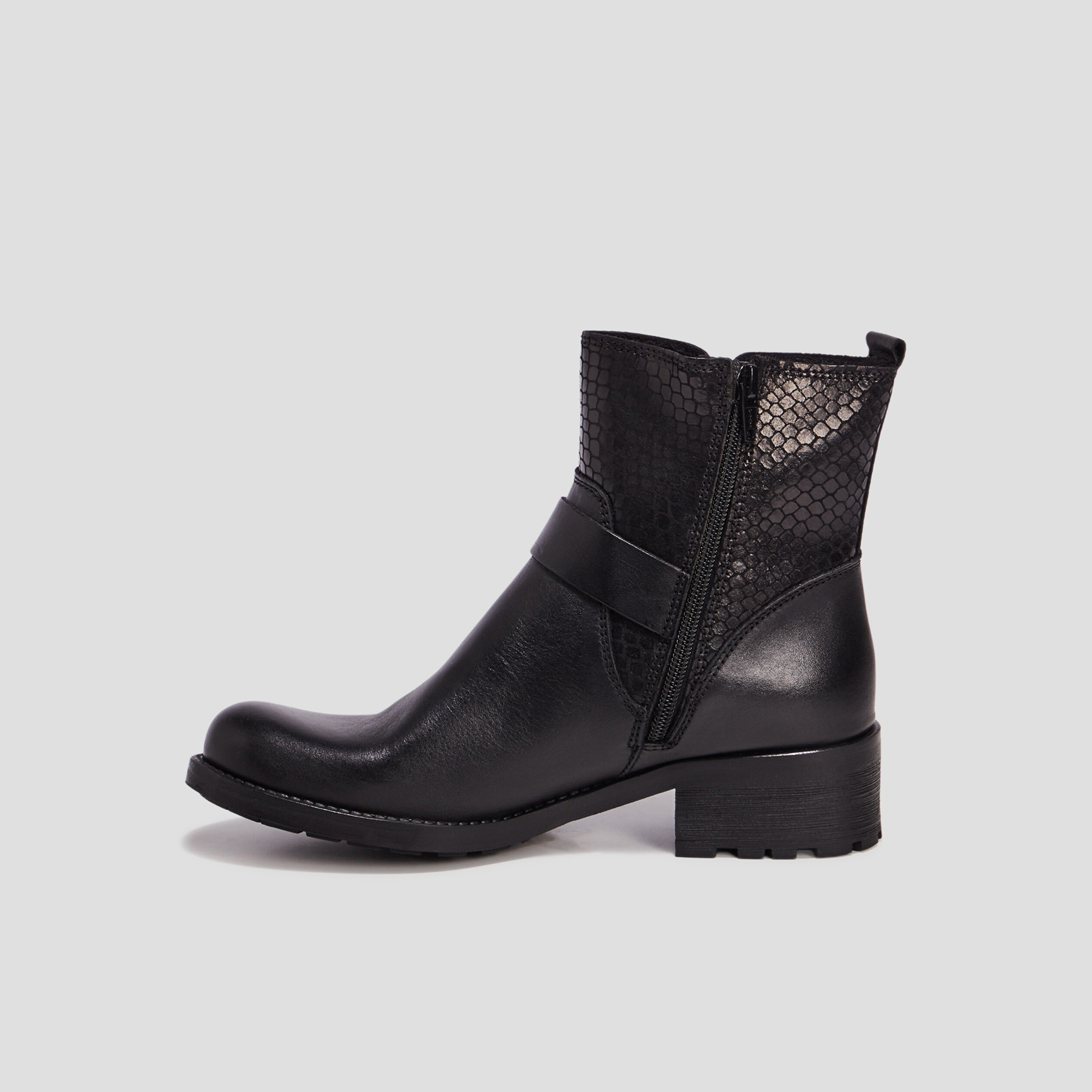 Bottines en cuir noir femme | La Halle