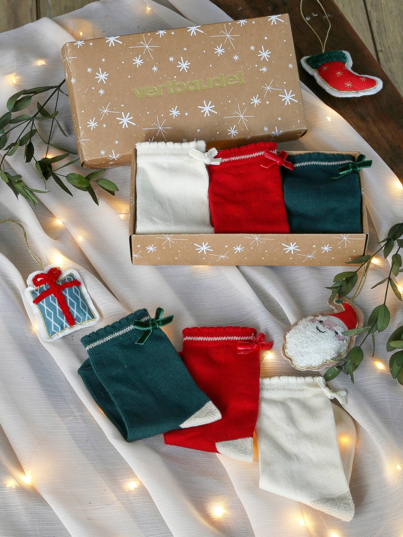 Vertbaudet Mädchen Weihnachts-Geschenkset: 3er-Pack Socken mit Schleife - rot