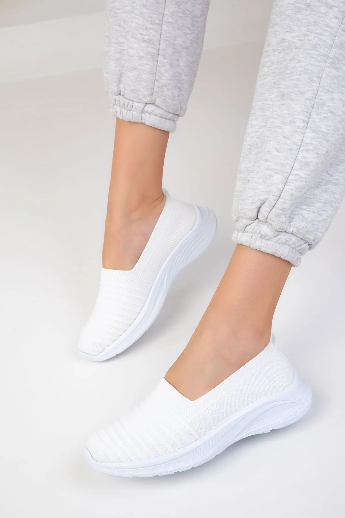 SOHO  Weiße Damen Sneakers 18761