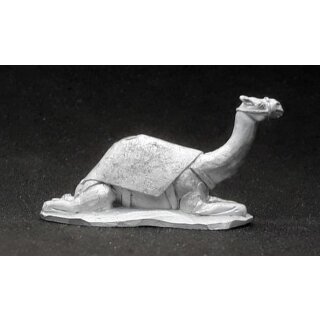 Kneeling Camel with Blanket (1)