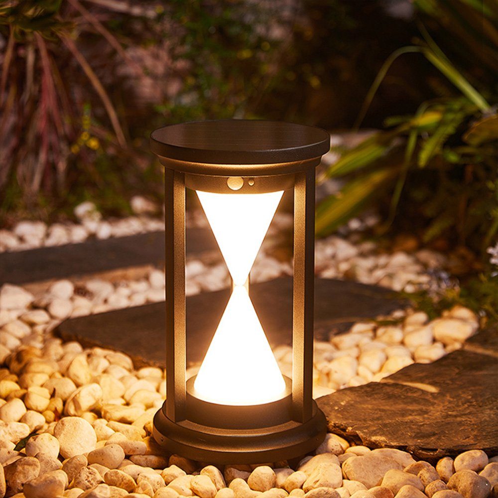 Arnusa LED Solarleuchte Sockelleuchte Sanduhr 35x20 cm Wegeleuchte Gartenleuchte 360lm, Bewegungsmelder, LED fest integriert, Warmweiß, Neutralweiß, Kaltweiß, Farbeinstellung und Bewegungsmelder