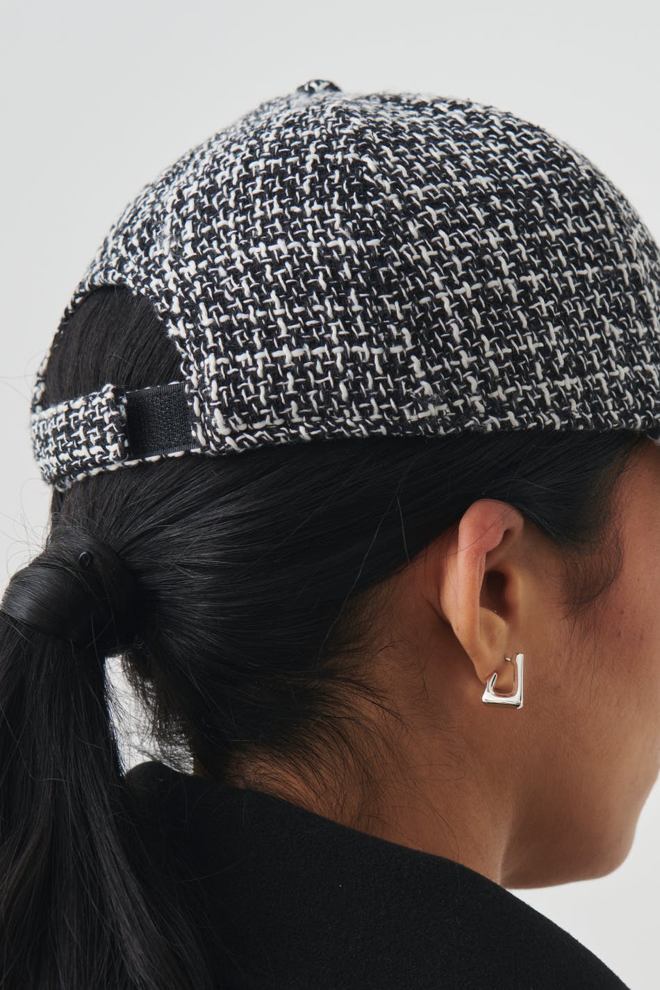 Tweed cap