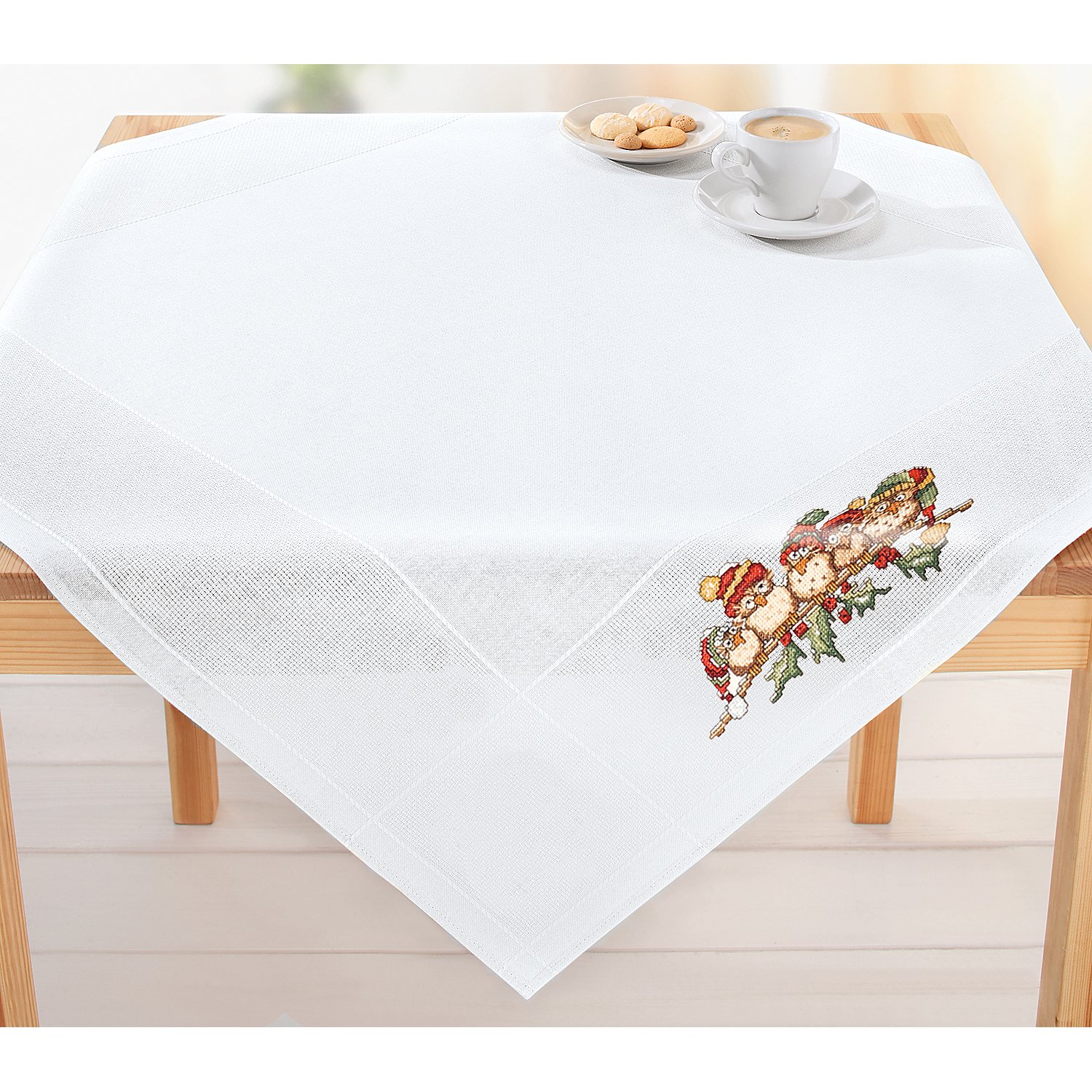 Stickmitteldecke, weiß