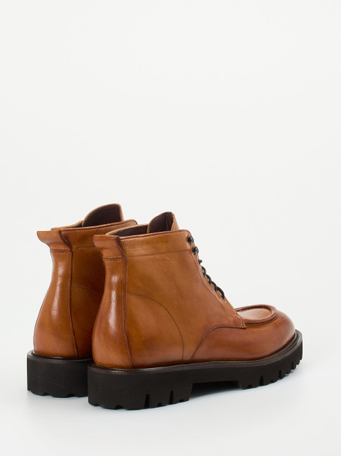 Boots-47012890547 Konstantin Starke