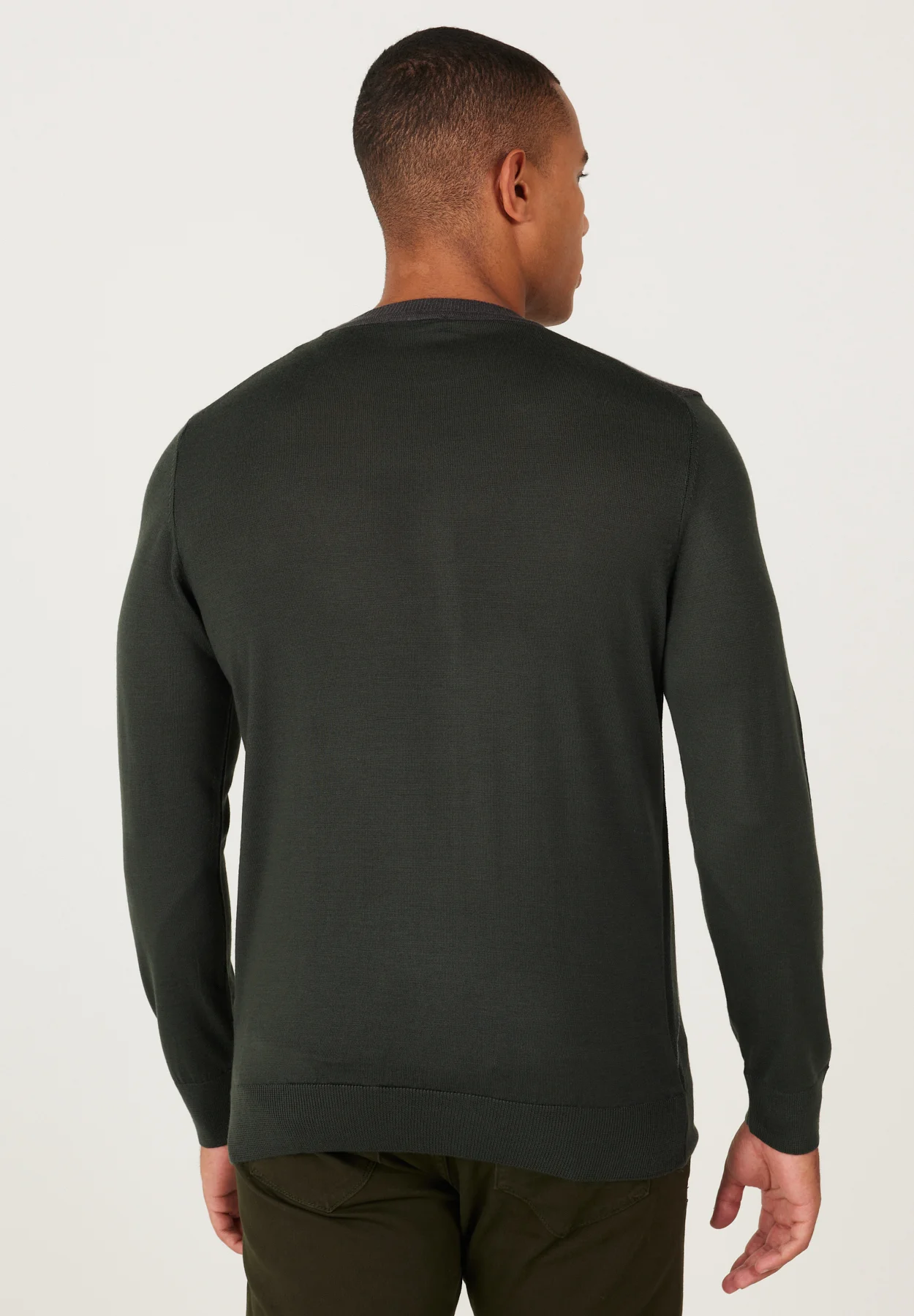 AC&CO / ALTINYILDIZ CLASSICS STANDARD FIT - Suéter