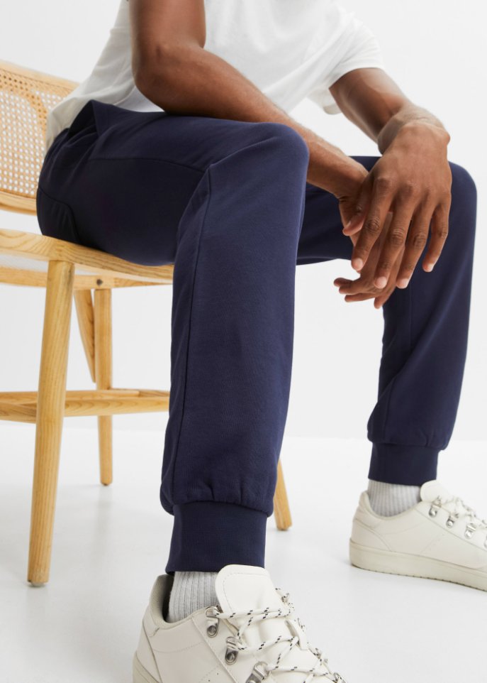 Essential Jogginghose aus Bio Baumwolle