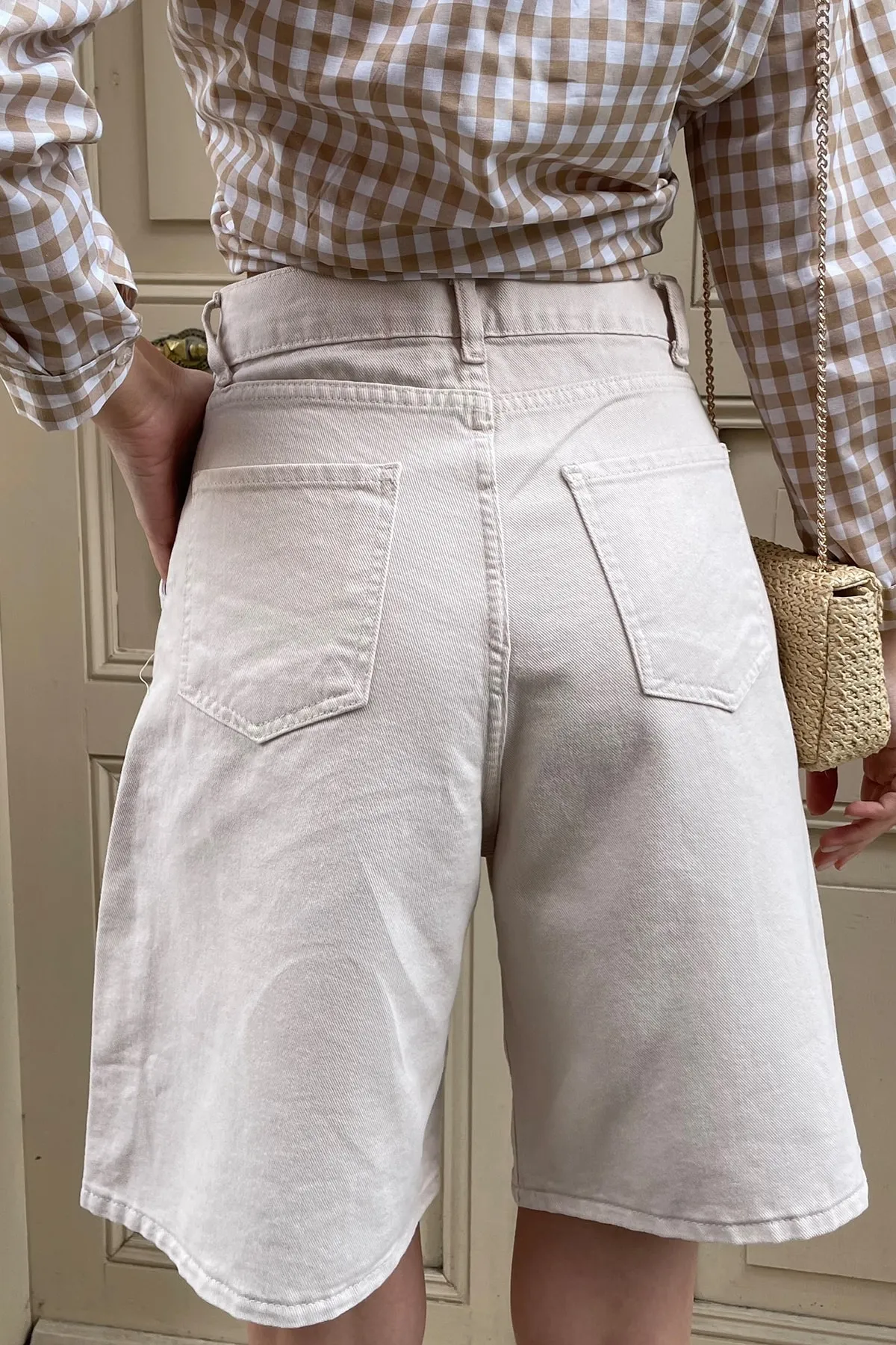 Trend Alaçatı Stili  Beige Bermuda-Jeansshorts für Damen mit hoher Taille und weitem Bein ALC-X8174