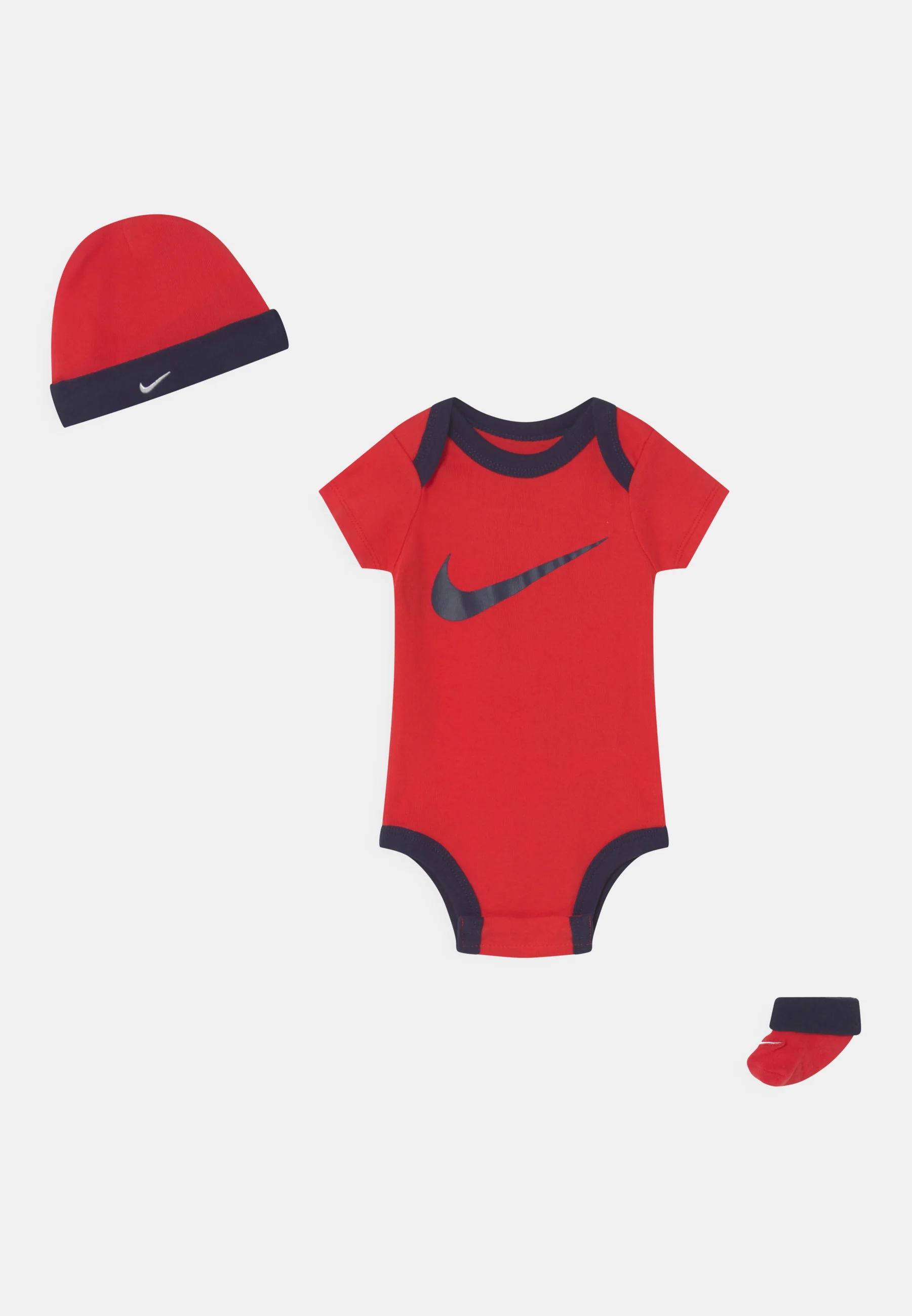 Conjunto Nike Sportswear - Gorro