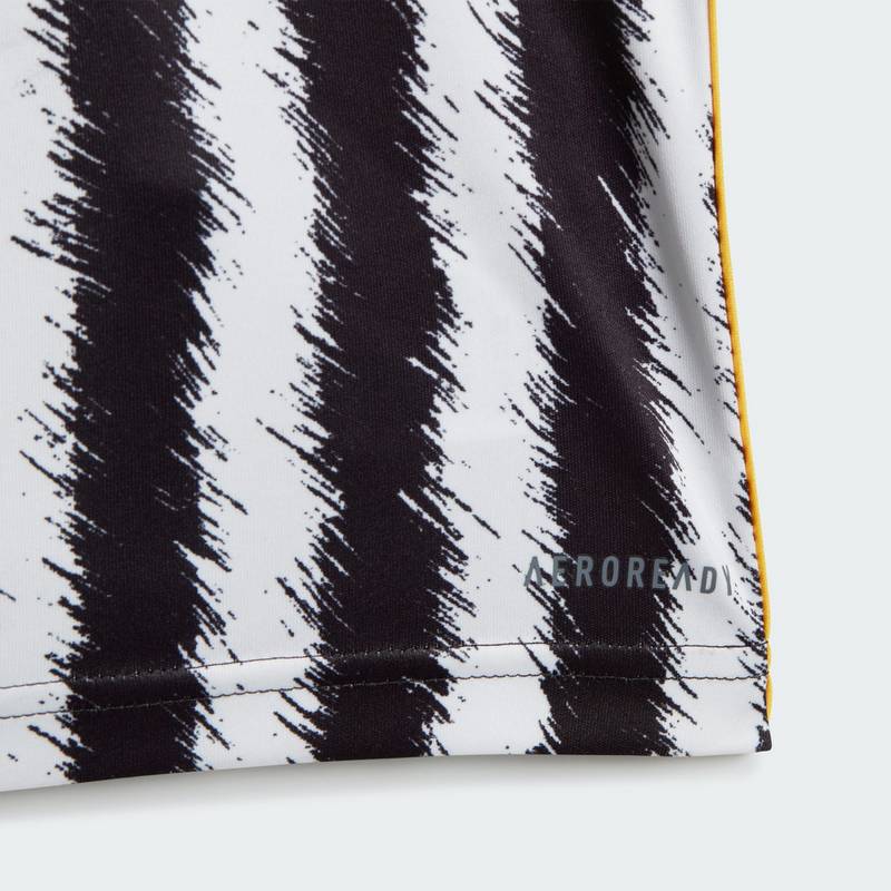 adidas Juventus Turin 23/24 Mini-Heimausrüstung Trikot Kinder