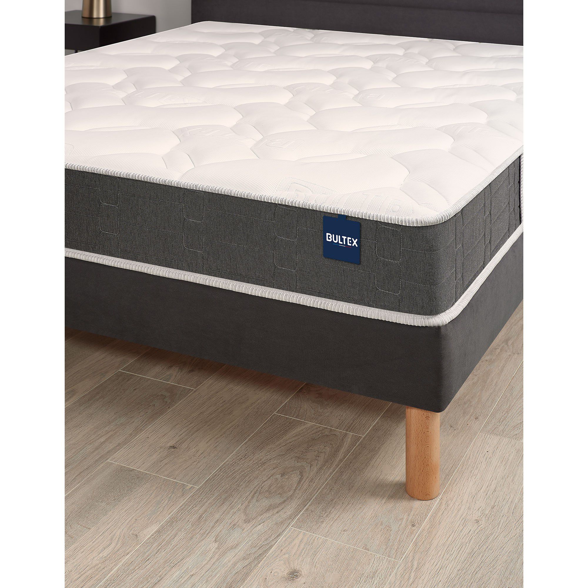 Matelas mousse Nano Bultex 20 cm luxe ferme