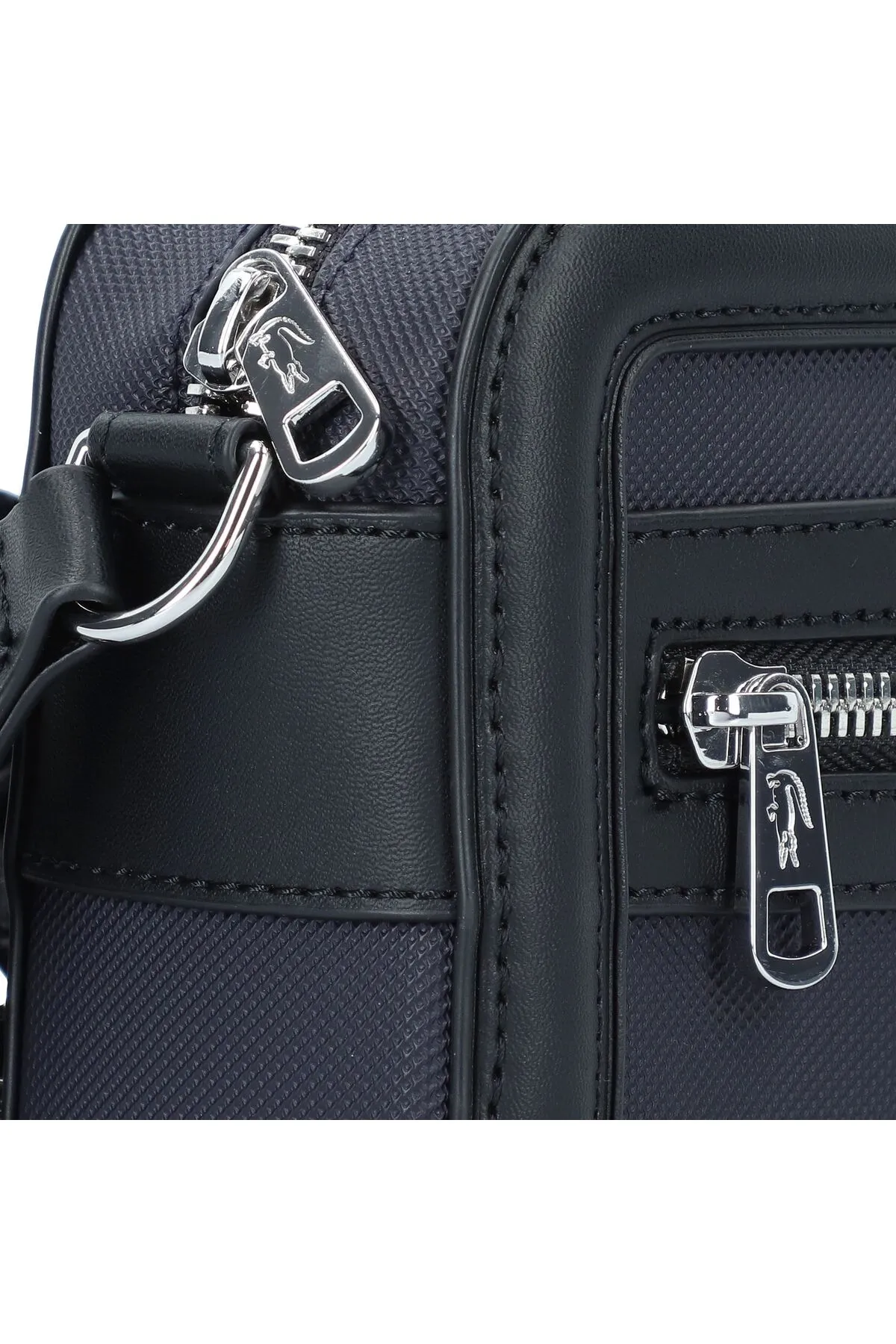 Lacoste  Nilly Mini Bag Umhängetasche 17 cm