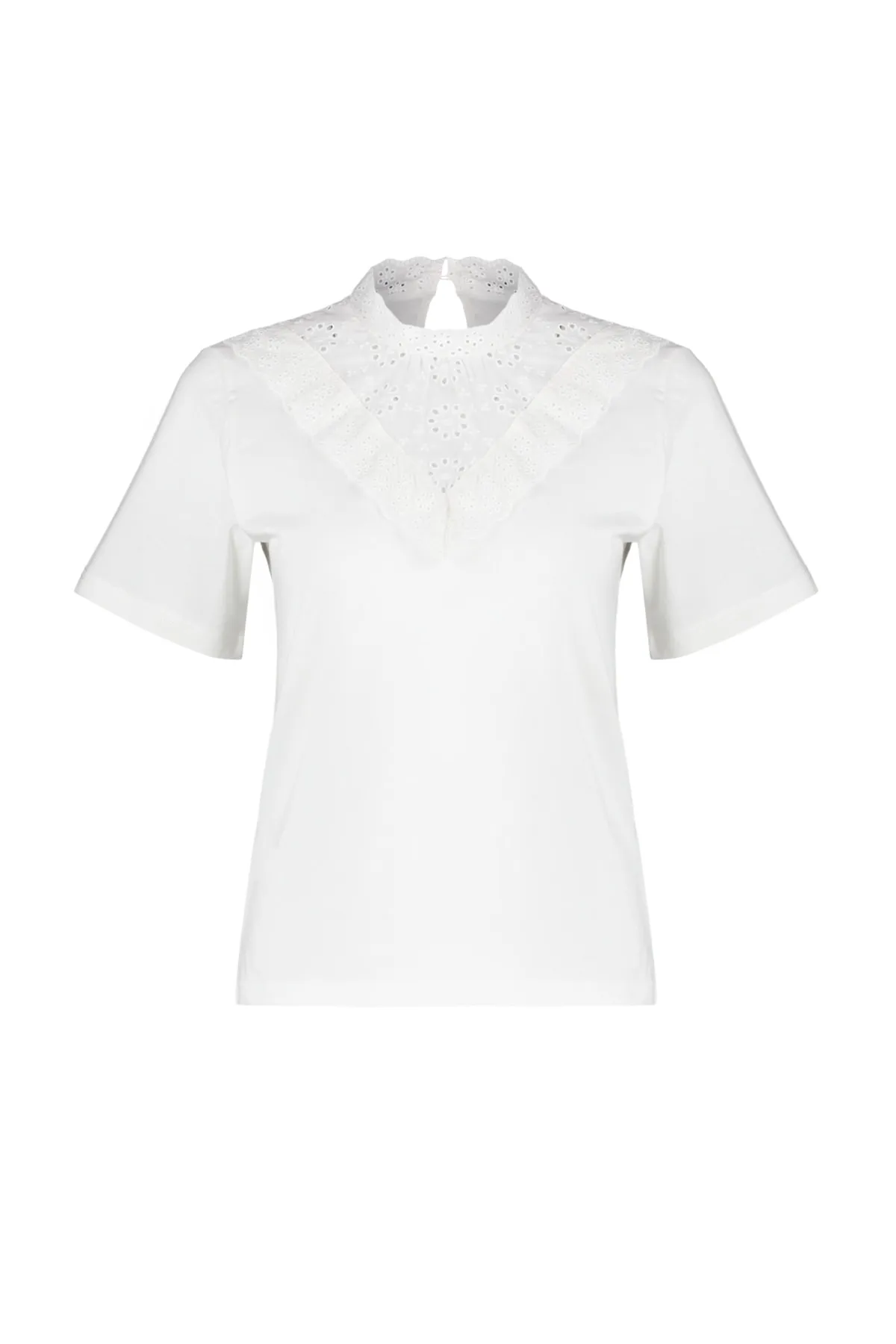 Trendyol Collection  Weiße bestickte Strickbluse aus Baumwolle mit hohem Kragen und Grundmuster TWOSS23BZ00879