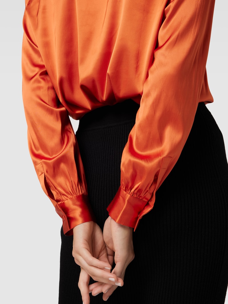 Bluse in Satin-Optik Modell 'ENFA' in orange