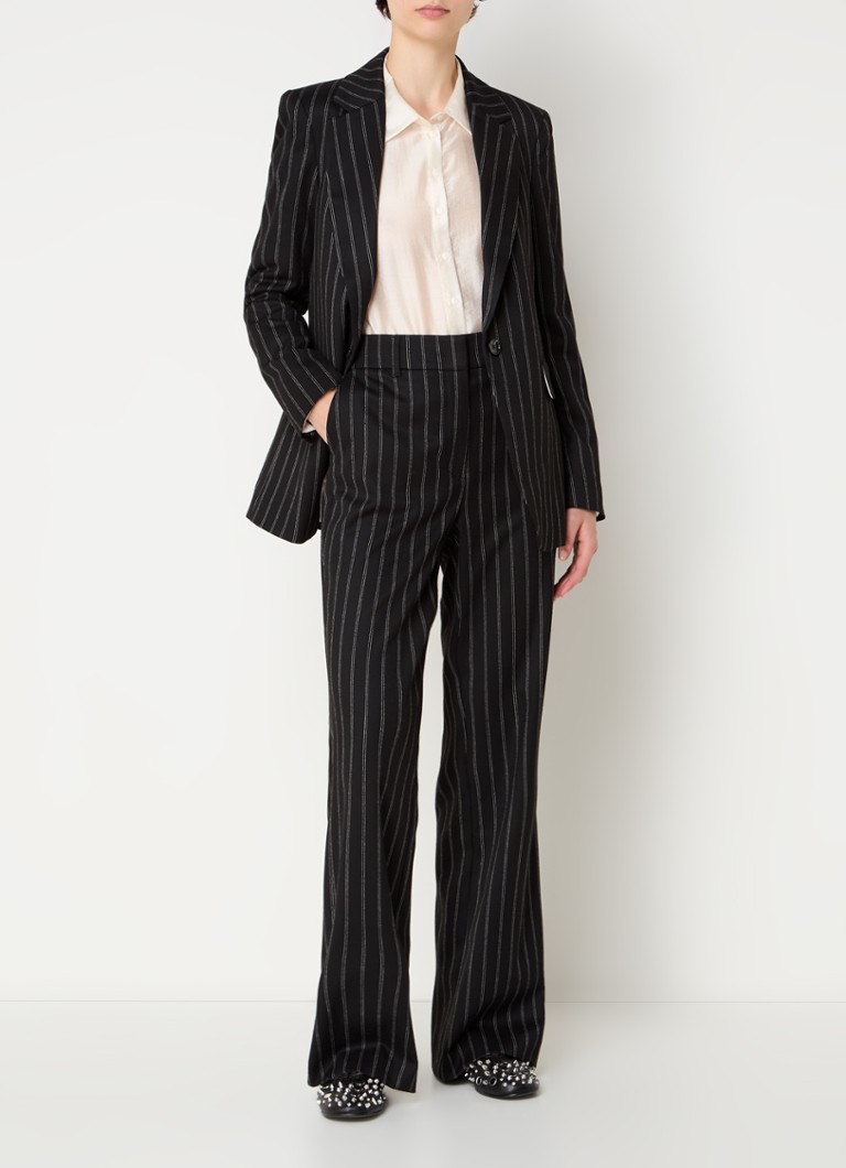 Expresso Blazer with pinstripe and flap pockets