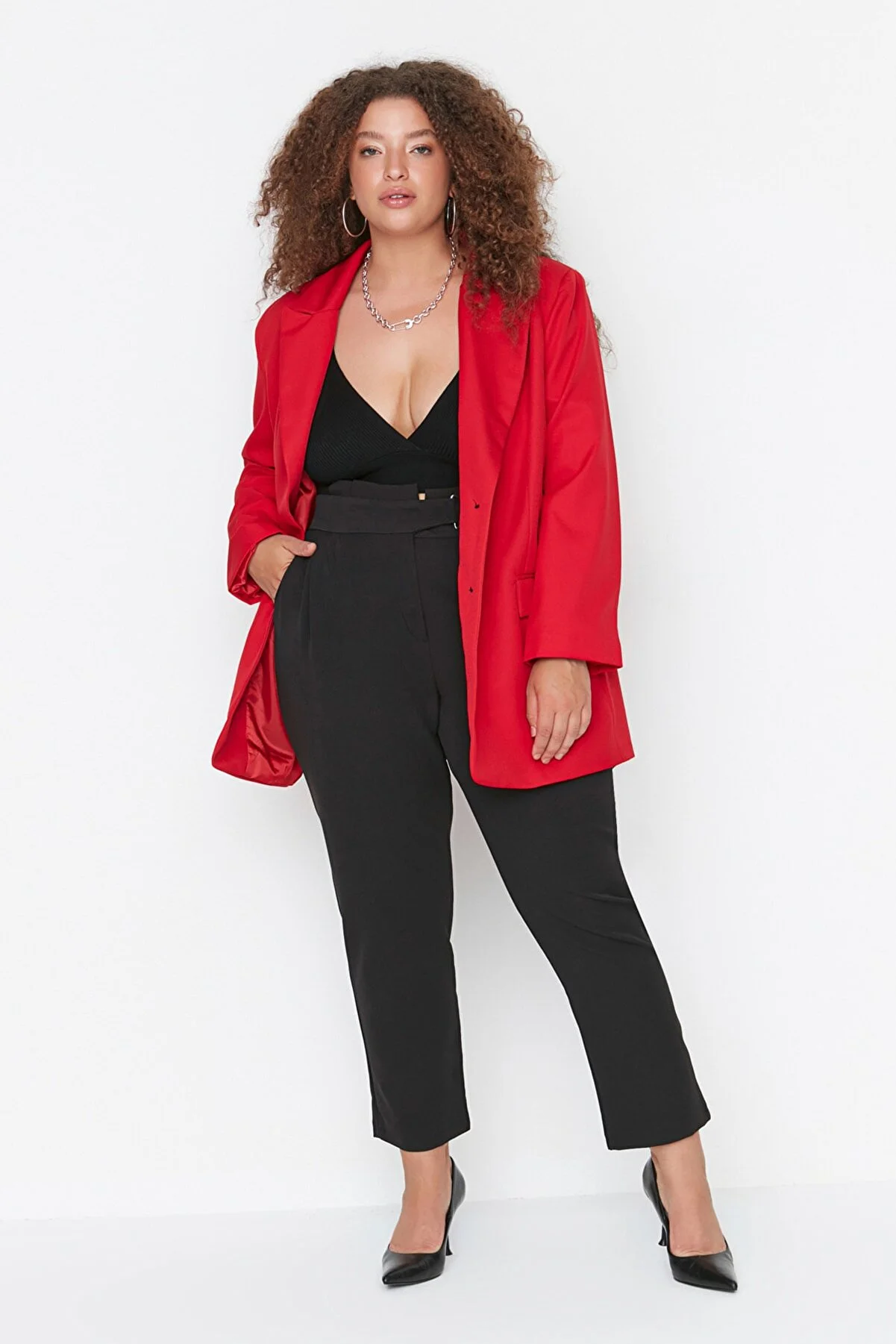 Trendyol Curve  Schwarze gewebte Hose