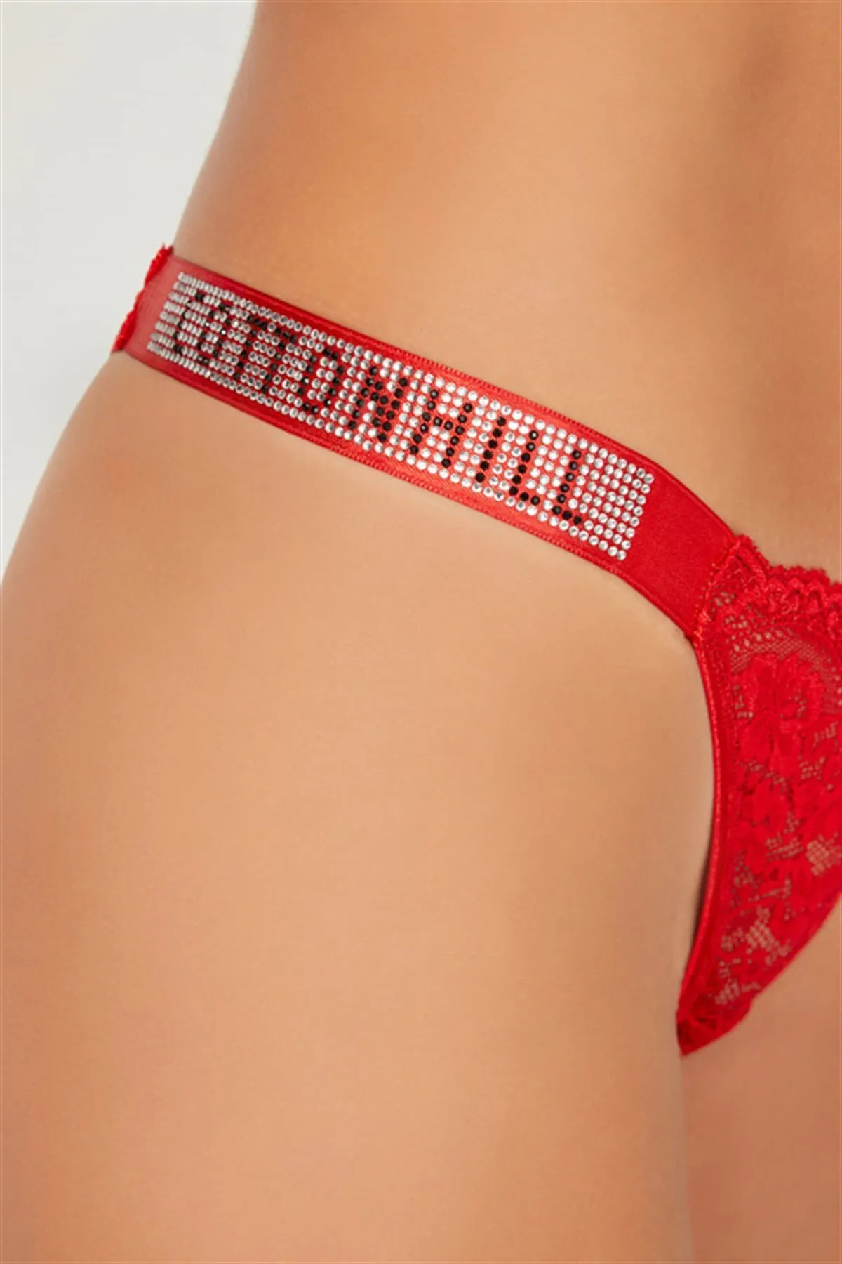 Cottonhill  Tanga-Höschen für Damen mit rotem Spitzentüll und detailliertem Stoned-Effekt
