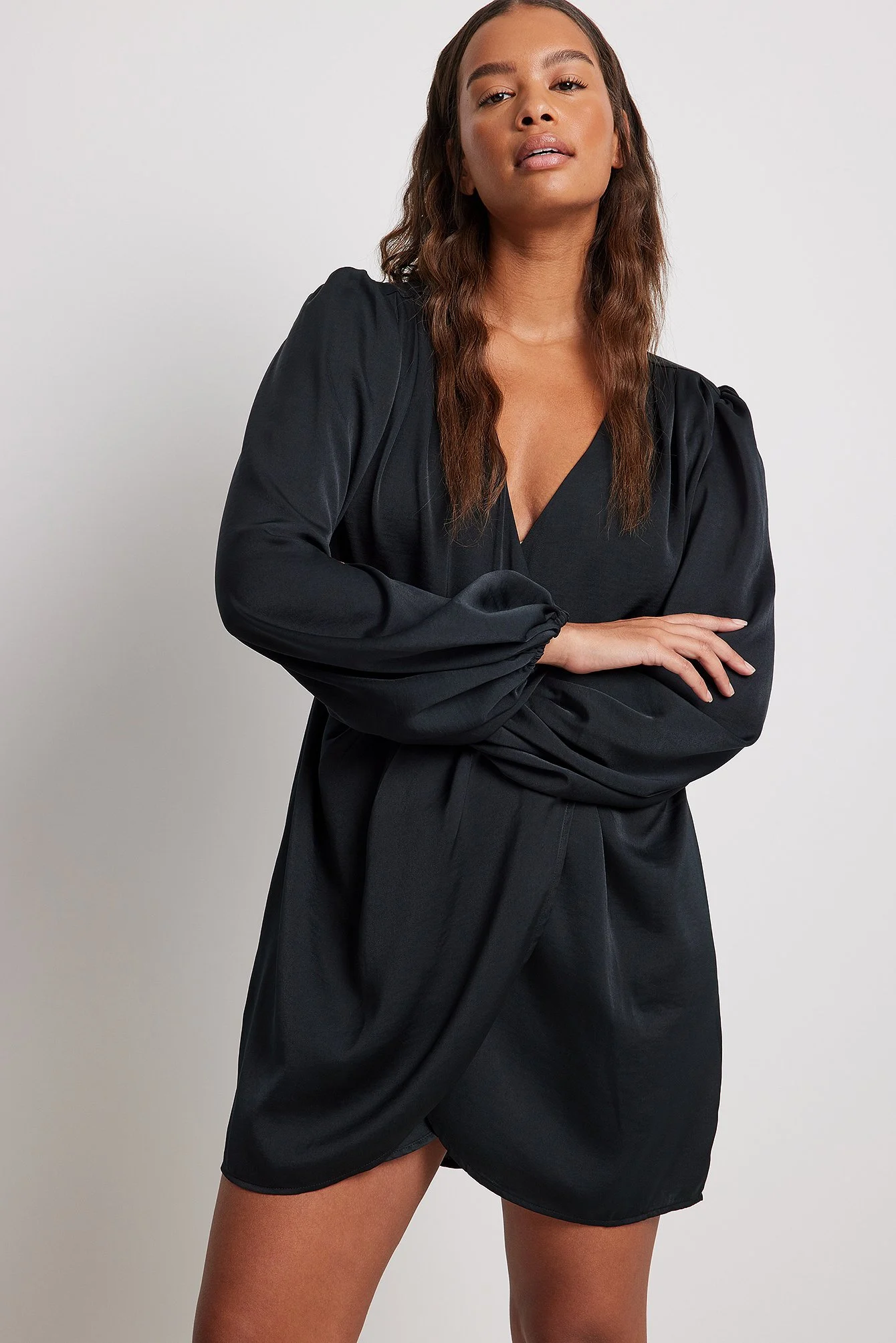 Minikleid mit Overlap