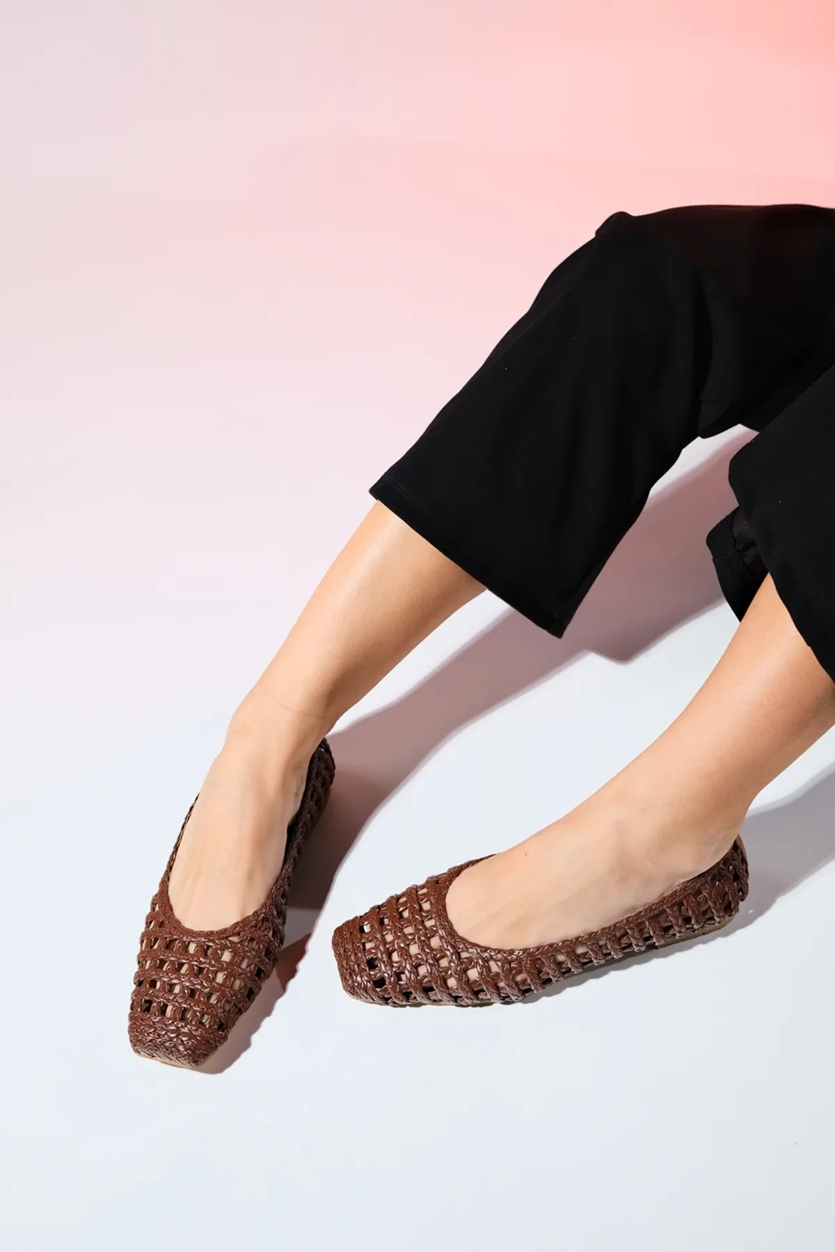LuviShoes  ARCOLA Braune Ballerinas für Damen mit Strickmuster