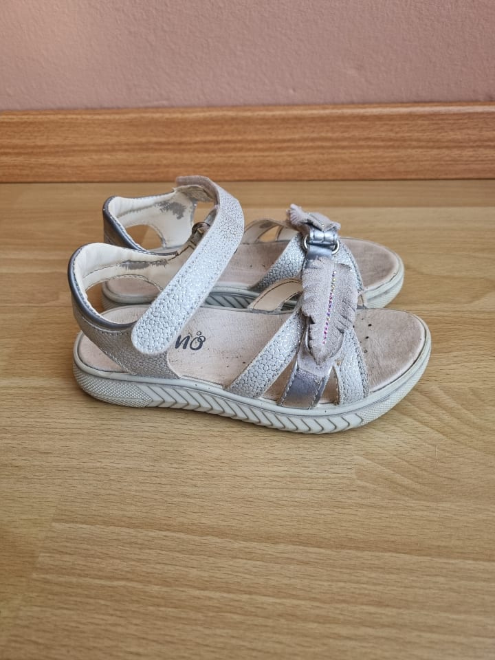 lamino Leder-Sandalen in Silber günstig kaufen 27