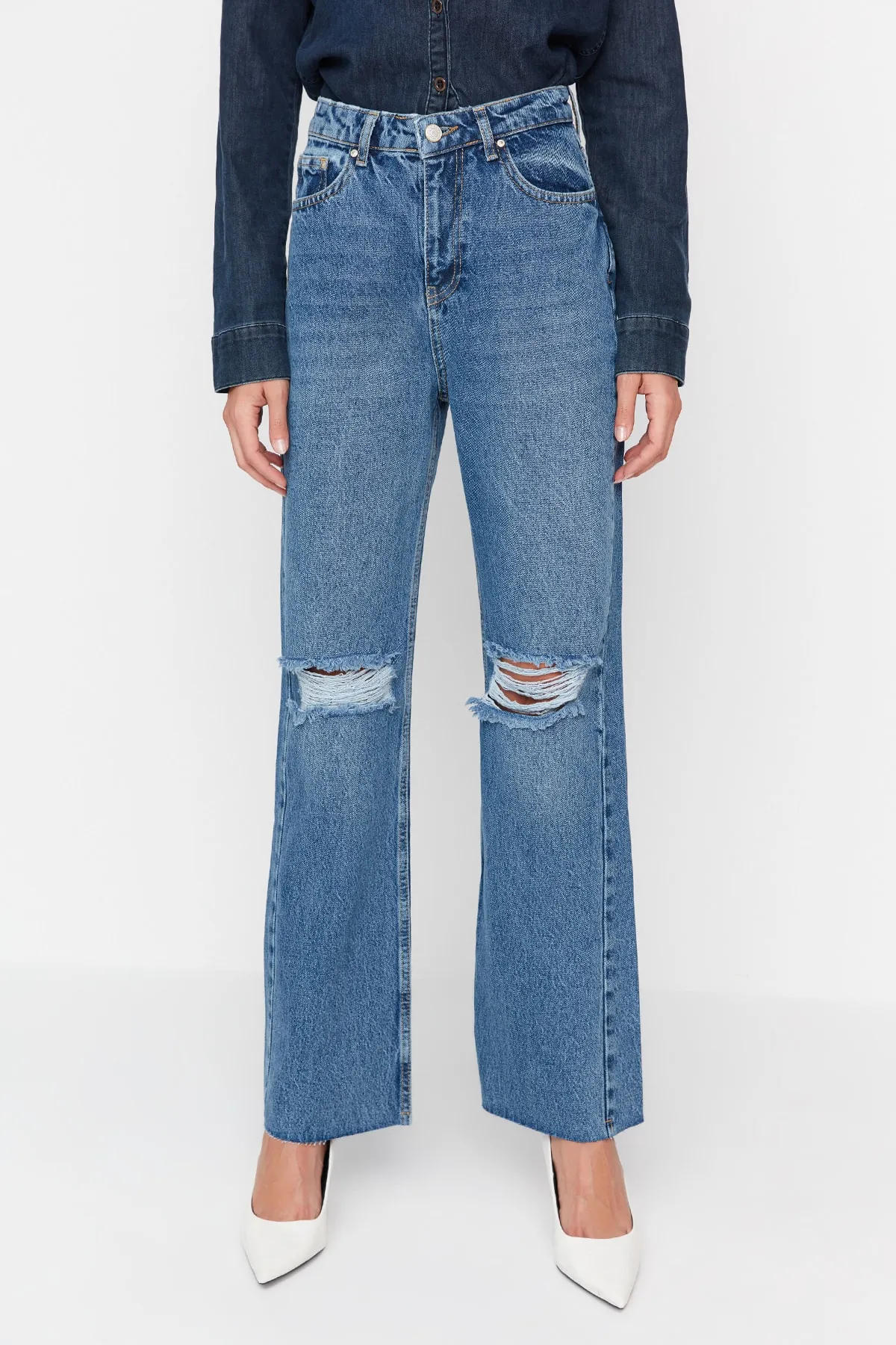 Trendyol Collection  Dunkelblaue Jeans mit weitem Bein und hoher Taille im 90er-Stil mit Rissen