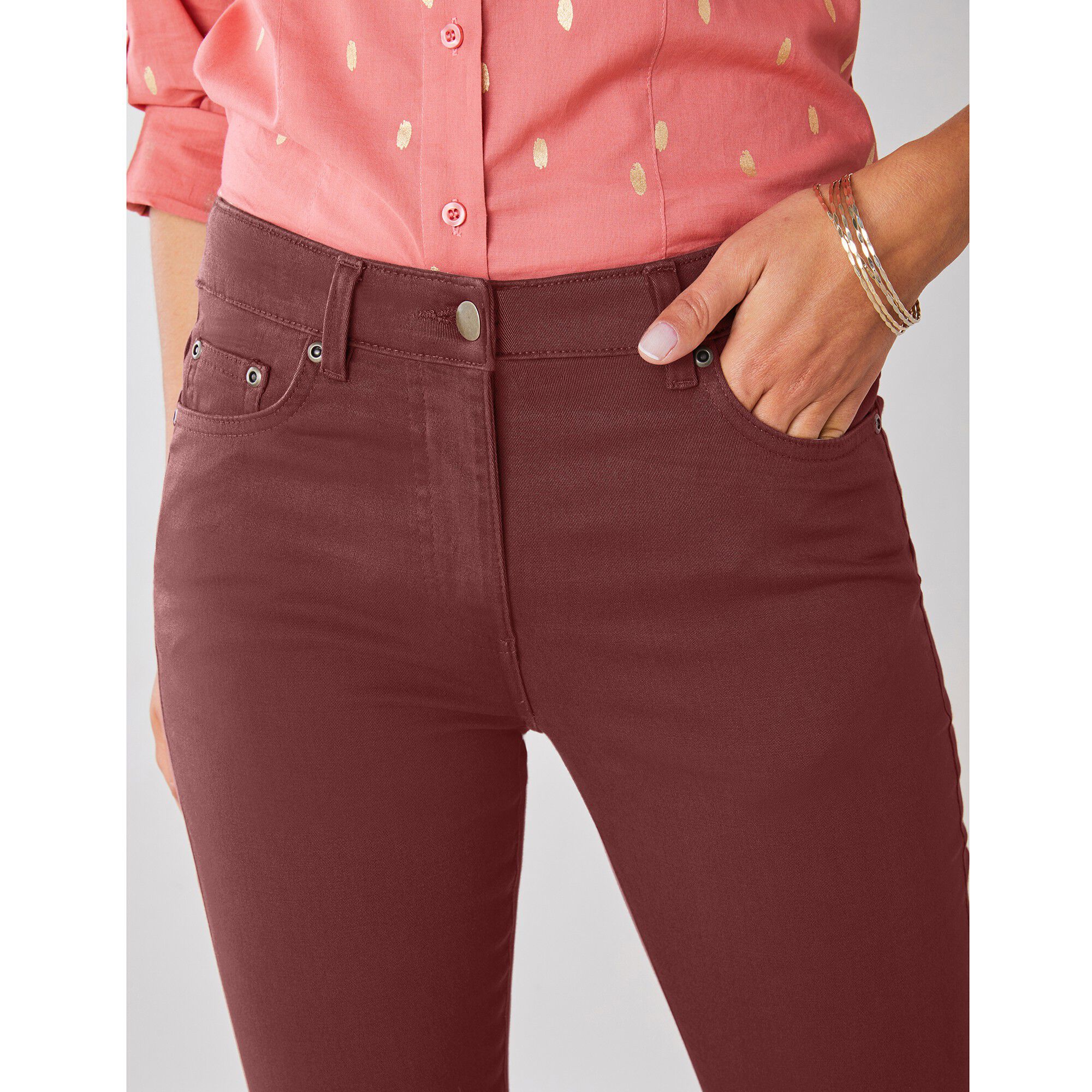 Pantalon 7/8ème fuselé stretch uni