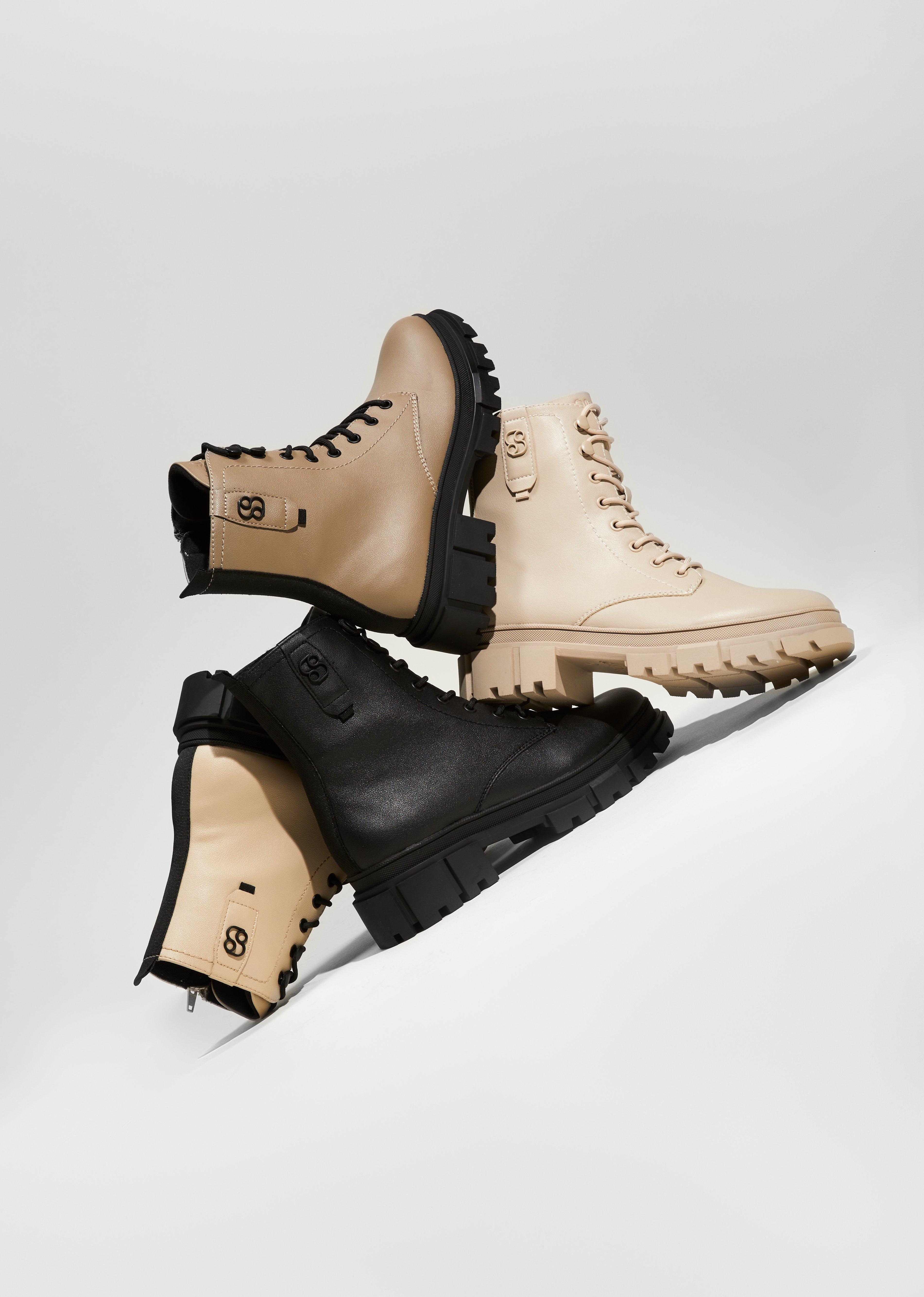 Stiefeletten mit Schnürung und Reißverschluss  6008300-007