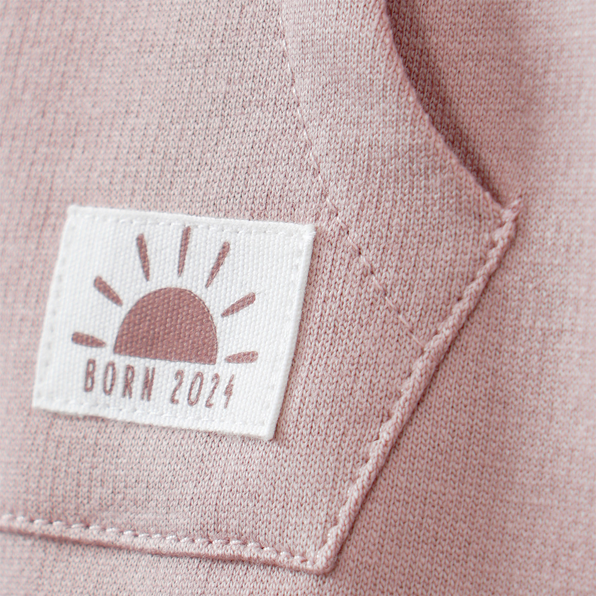 Newborn Strampler und Langarmshirt Born 2024