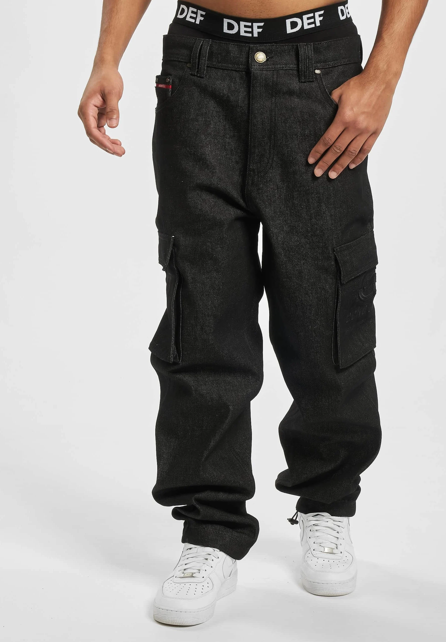 ecko unltd. Vaqueros holgados