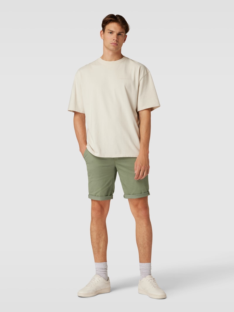 Chinoshorts inklusive Gürtel Modell 'Mike' in olivgrün