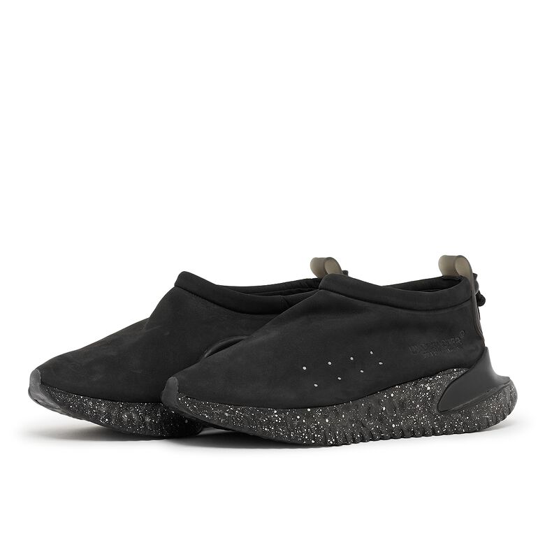 NIKE x Undercover Moc Flow 
