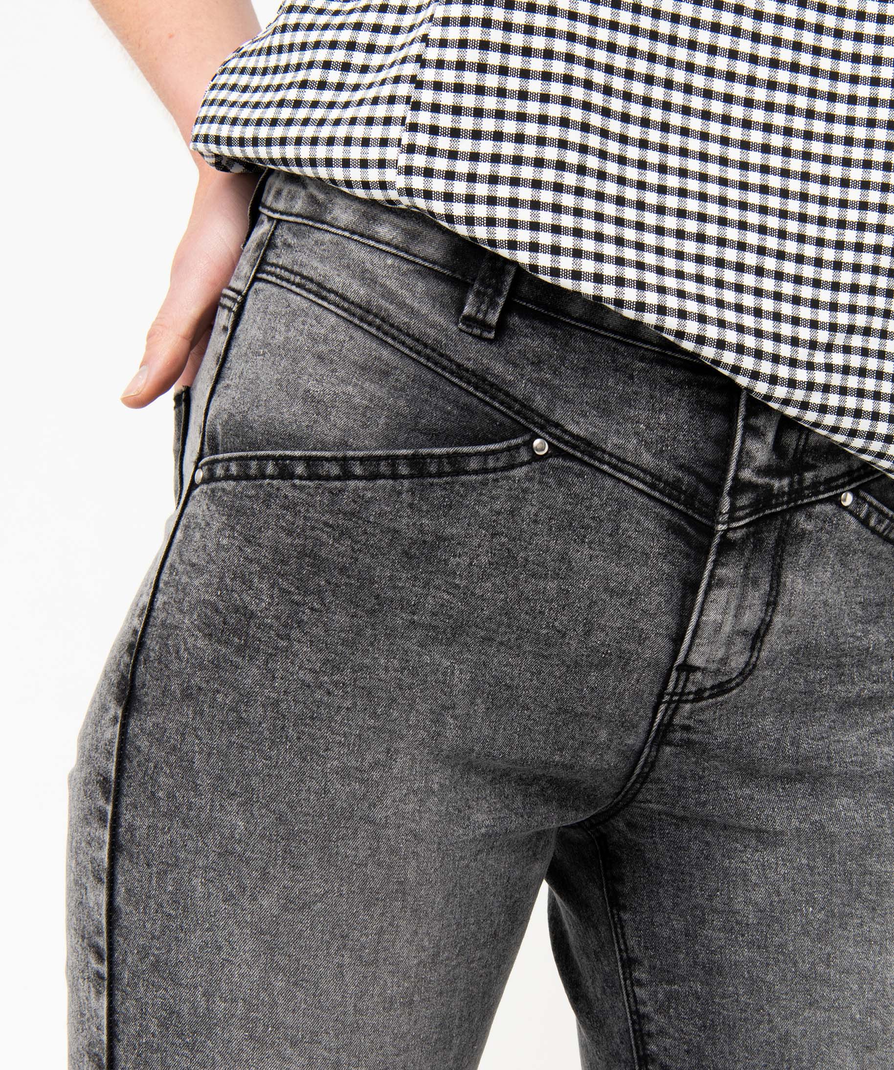 Jean femme coupe Slim avec franges dans le bas - Complices noir | GEMO