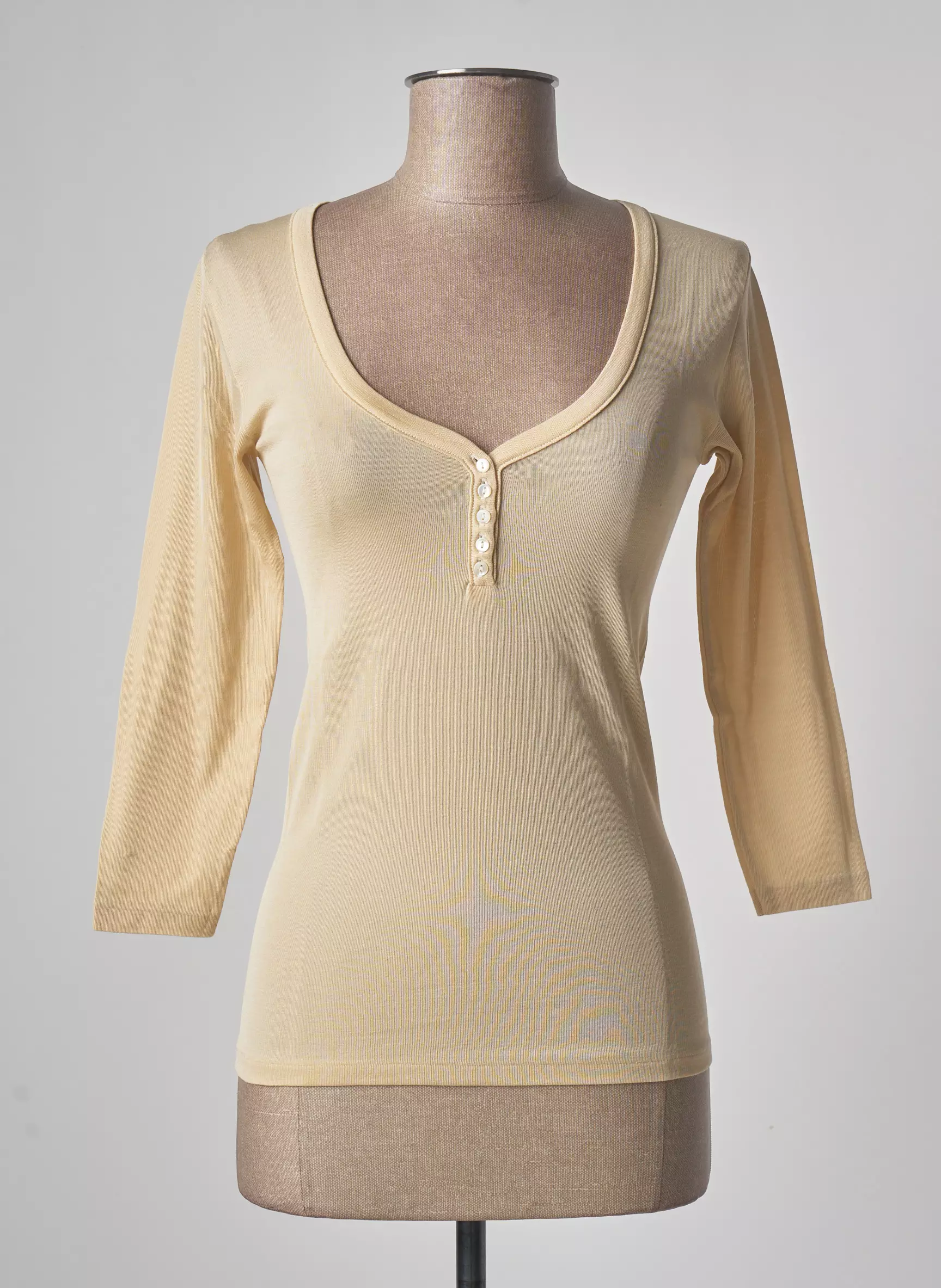Stefan Green Tshirts Femme couleur beige