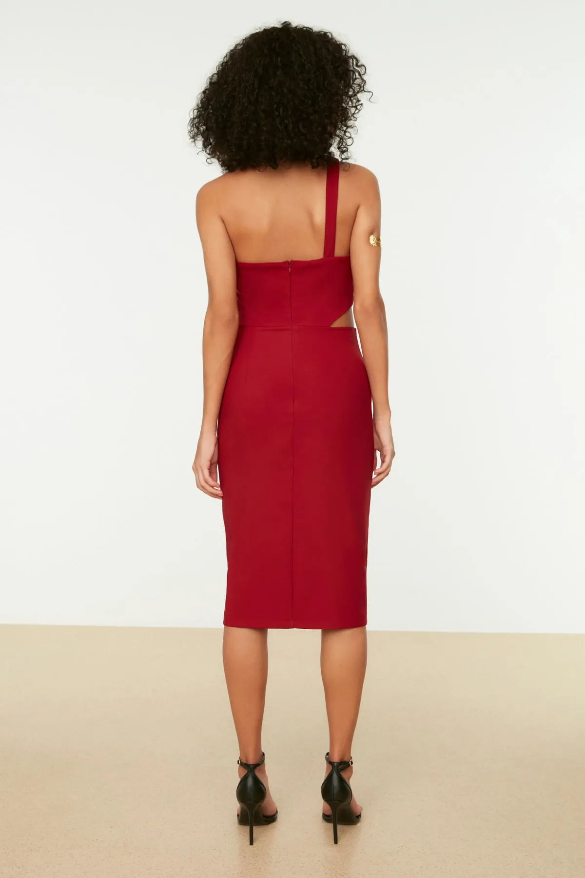 Trendyol Collection  Burgunderrotes Abendkleid mit Kragen TPRSS22EL0562