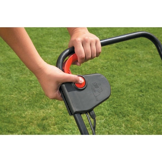 Vertikutátor Black & Decker GD300-QS 600W 30 cm