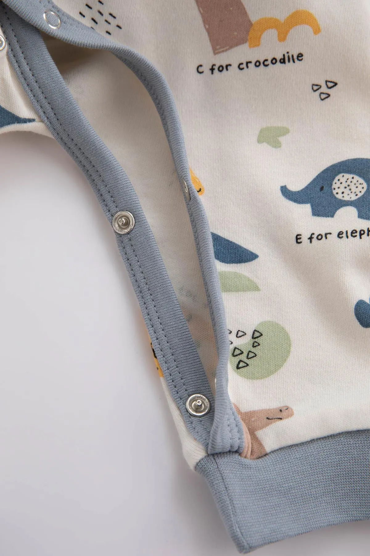 DeFacto  Langärmliger Overall mit Safari-Aufdruck für Neugeborene für Babys