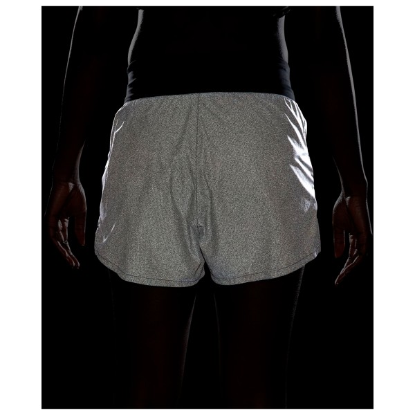 Nike - Women's Dri-FIT Run Division Mid-Rise - Laufshorts