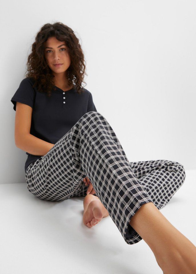 Pyjama mit Knopfleiste