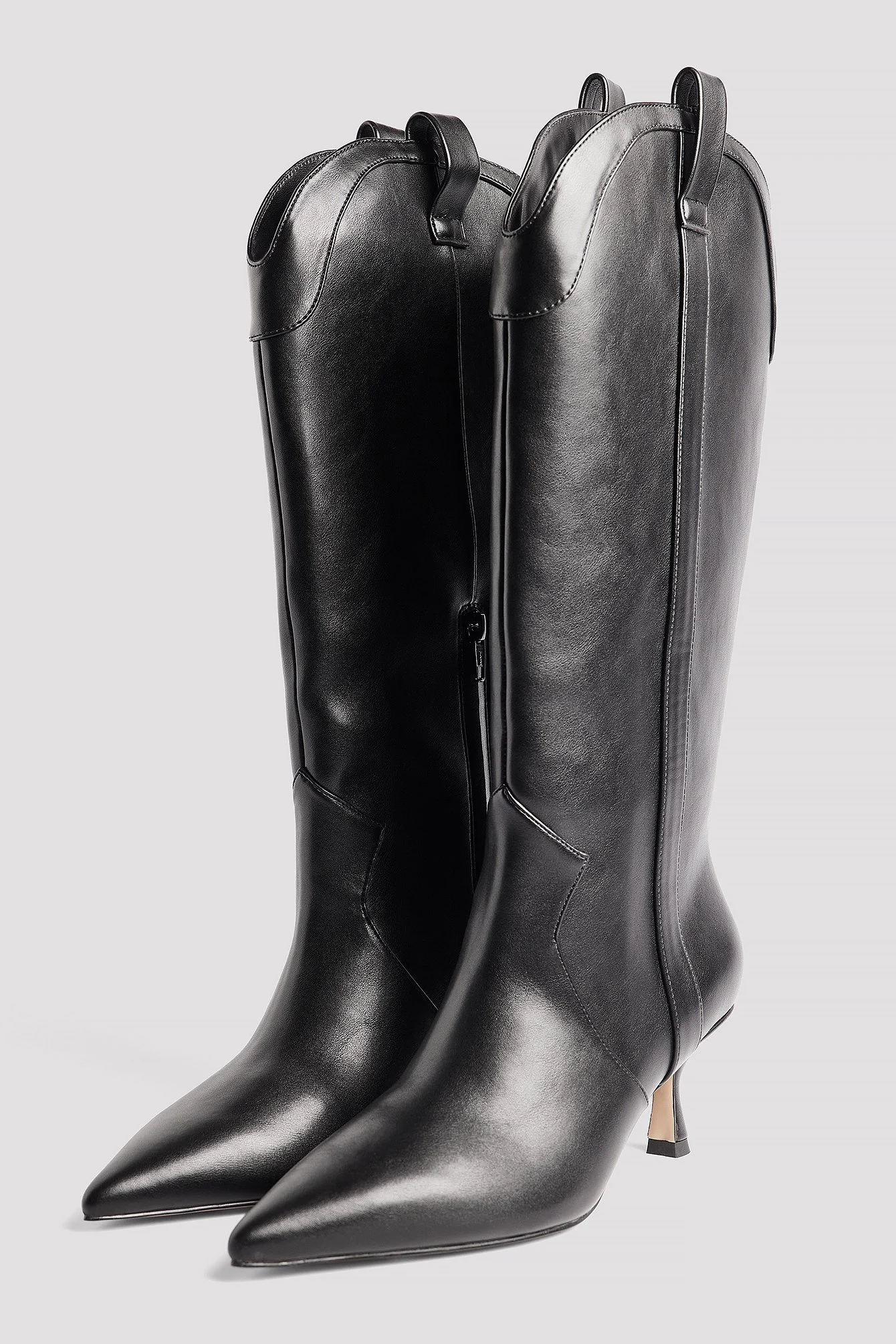 Kniehohe Cowboy-Stilettostiefel